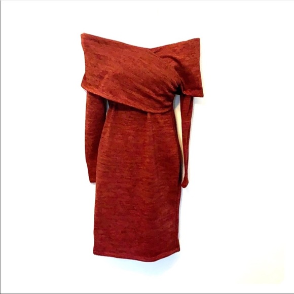 Dress - Picture 2 of 3